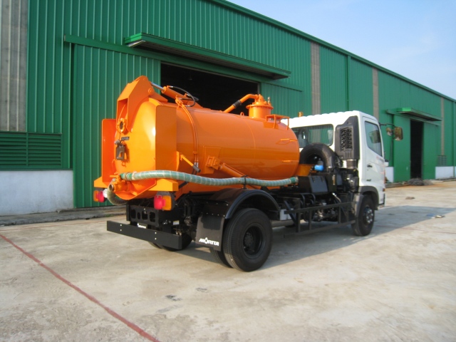 Hút bể phốt Tại Huyện Vũ Thư - Hút bể phốt Thái Bình 2 Hút Bể Phốt Vũ Thư – Dịch vụ nhanh, sạch, không đục phá số 1 Thái Bình